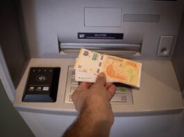 Cambia el límite para retirar dinero de los cajeros automáticos