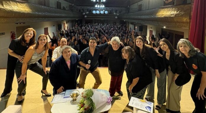 OBRA DE TEATRO LUCY MELO