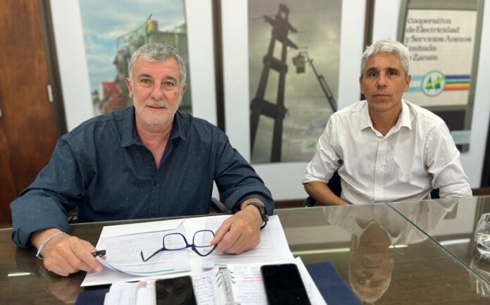 mangini-firma convenio Master Bus