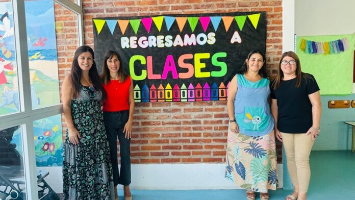 Acto Jardin Maternal N° 1