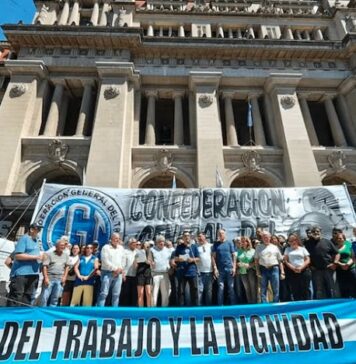 La CGT fue a la Justicia contra la reforma laboral