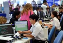 El Gobierno nacional buscará reducir el 10% del empleo público en 2026