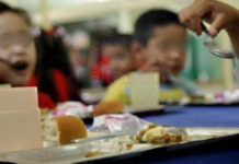 La provincia de Buenos Aires refuerza la asistencia social y alimentaria en medio del ajuste nacional