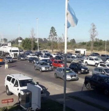 En el acceso a Entre Ríos por el Complejo Zárate–Brazo Largo circularon 2.400 vehículos por hora