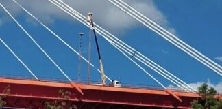 Realizaron el mantenimiento de la iluminación del complejo Zárate-Brazo Largo