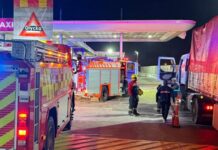 Un camión sufrió un principio de incendio en una estación de servicio