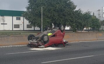 Vuelco y choque en Panamericana: cuatro heridos